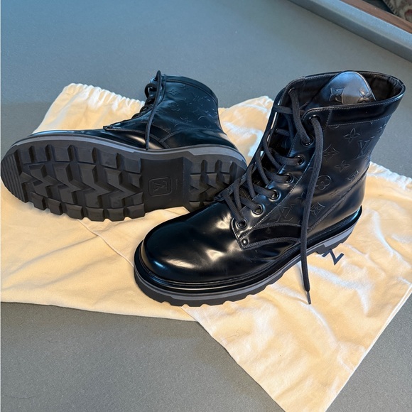 Louis Vuitton Ranger Ankle Boot